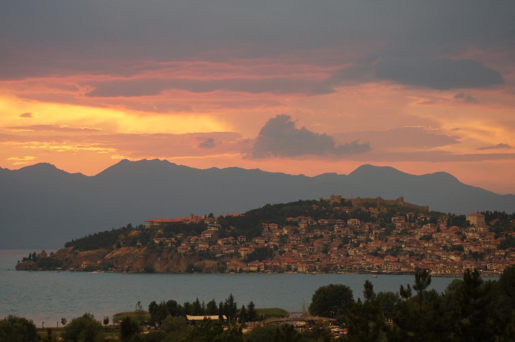 Villa Megdani B Ohrid Exterior photo